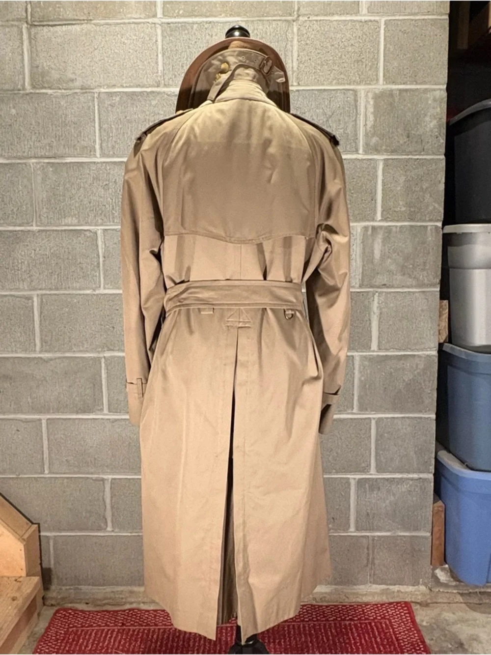 Burberry trench coat - Picture 5 of 15